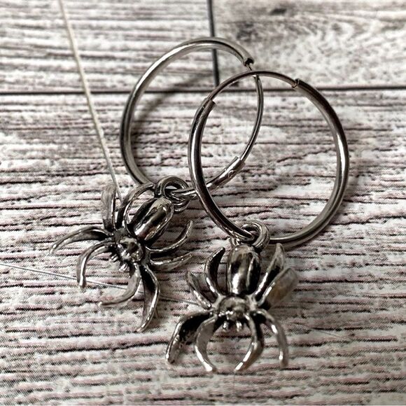 Silver Plated Spider Charm, Nickel Free, Small Hoop Earrings - Picture 2 of 7